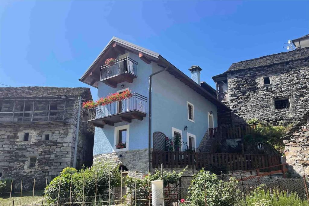 Casa Del Cios Calda E Intima Casetta Immersa Nel Verde Delle Montagne Alpe Basciumo Exteriér fotografie
